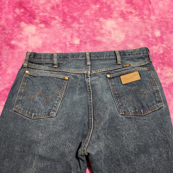 Vintage Wrangler 13MWZ Cowboy Cut Jeans Men's 38x31 USA Made Denim - Picture 9 of 11
